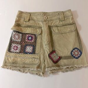 SOLD OUT Women's NWOT FREE PEOPLE Follow River Crochet Short, Size 4